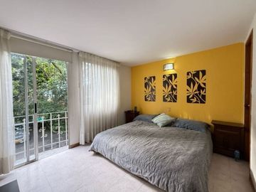 SE VENDE CASA EN ENVIGADO,LOMA DEL ESCOBERO