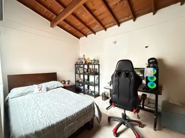 SE VENDE CASA EN ENVIGADO,LOMA DEL ESCOBERO