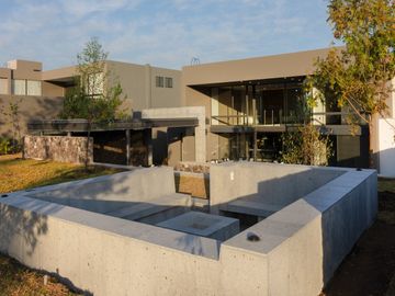 RESIDENCIA MONT SHASTA EL BOSQUE