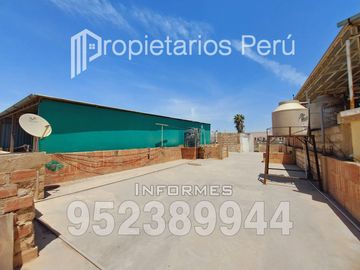 SE VENDE DEPARTAMENTO EN SEGUNDO PISO E INCLUYE LOS AIRES DE TODA LA AZOTEA, ADEMÁS DE UN AMBIENTE EN EL PRIMER PISO. UBICADO EN LA URBA. CAPLINA.