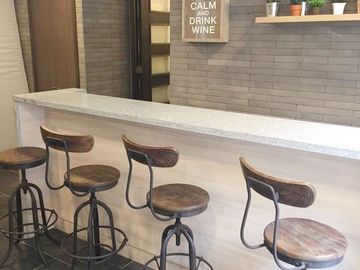 Moderno. Metro Santa Isabel. Calle Lira. Con arrendatario