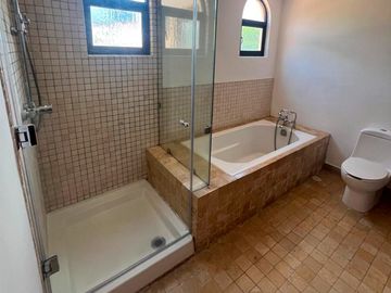 RESIDENCIA EN VENTA EN JARDINES DEL PEDREGAL EN CONDOMINIO