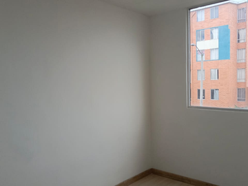 SE VENDE APARTAMENTO EN MADRID (TOSCANA)