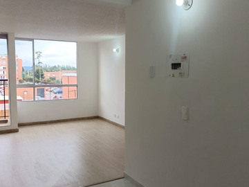 SE VENDE APARTAMENTO EN MADRID (TOSCANA)