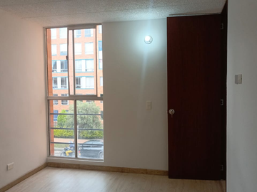 SE VENDE APARTAMENTO EN MADRID (TOSCANA)