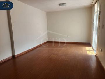 Casa de venta dentro de conjunto en San Antonio, Mitad del Mundo