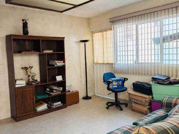 Casa  en Venta    super ubicada