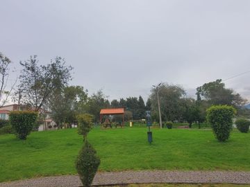 CASA EN VENTA – SECTOR MARIANA DE JESÚS, VALLE DE LOS CHILLOS