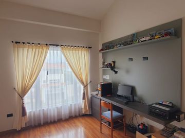 CASA EN VENTA – SECTOR MARIANA DE JESÚS, VALLE DE LOS CHILLOS