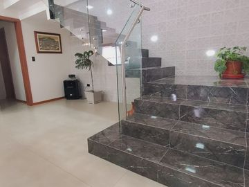 CASA EN VENTA – SECTOR MARIANA DE JESÚS, VALLE DE LOS CHILLOS