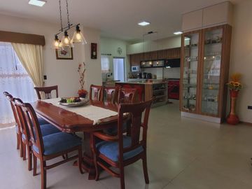 CASA EN VENTA – SECTOR MARIANA DE JESÚS, VALLE DE LOS CHILLOS