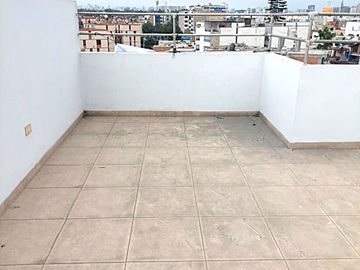 VENDO DUPLEX + AZOTEA EN SAN MIGUEL