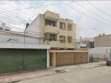 HERMOSA PROPIEDAD EN VENTA DE RECUPERACION BANCARIA EN RINCONADA DEL BOSQUE, GUADALAJARA, JALISCO.