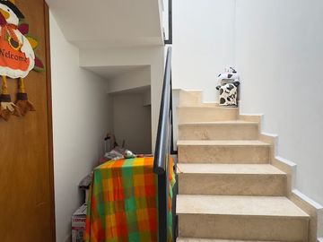 🤯 CASA EN VENTA, 4 Rec, 3 Bañ, Alberca 📍Jiutepec $3,200,000