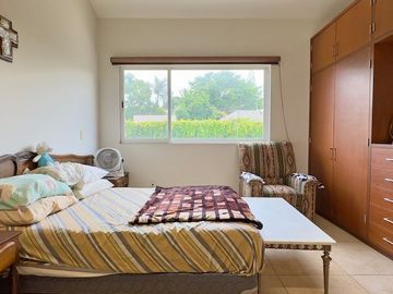 🤯 CASA EN VENTA, 4 Rec, 3 Bañ, Alberca 📍Jiutepec $3,200,000
