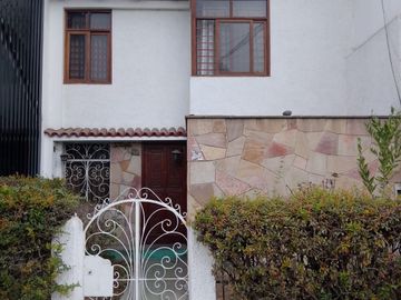 VENTA CASA EN SAN LUIS