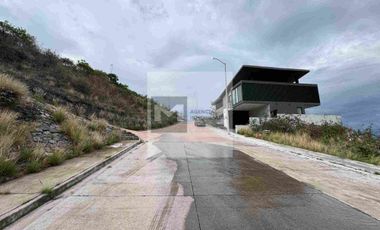 Terreno en venta Arboledas Tres Marías