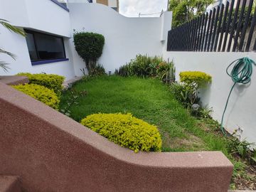 CASA EN VENTA OPORTUNIDAD, CUMBAYA, COLEGIO ALEMAN