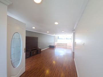 CASA EN VENTA OPORTUNIDAD, CUMBAYA, COLEGIO ALEMAN