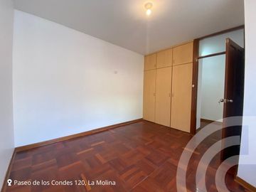 Venta de lindo departamento con vista a parque