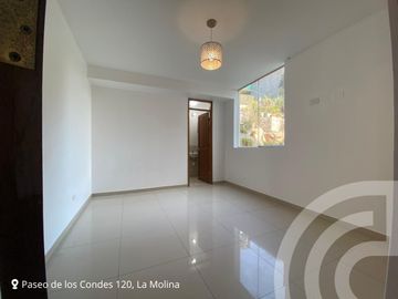 Venta de lindo departamento con vista a parque