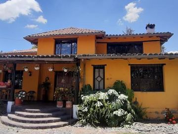 QUINTA EN VENTA – ONTANEDA, CONOCOTO, VALLE DE LOS CHILLOS