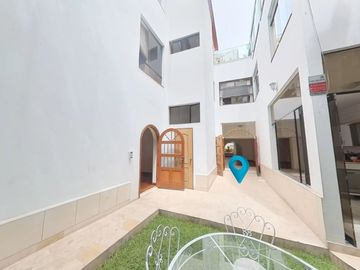 Lindísima Casa en San Isidro a la Venta en Baltazar La Torre, SAN ISIDRO