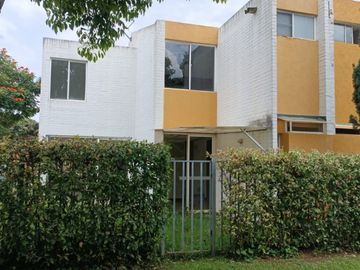 Se vende casa campestre esquinera-donde empieza tu historia de exito