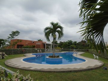 Se vende casa campestre esquinera-donde empieza tu historia de exito