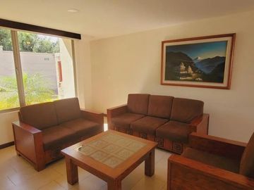 CASA EN VENTA – MIRASIERRA, VALLE DE LOS CHILLOS