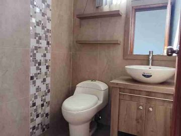 Vendo o rento duplex 3 D, con terraza amplia y 2 Parqueaderos
