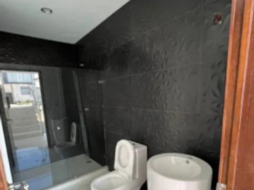 Casa en Venta en Los Robles, Zapopan con Excelente Precio.
