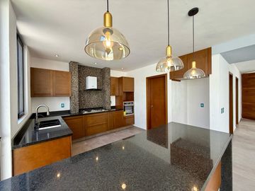 Casa Nueva en Valle Imperial, Zapopan Excelente Precio
