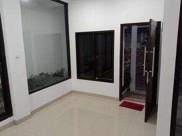 Rumah Dijual Siap Huni 2 Lantai Jatiasih Bekasi, Cluster Jual Murah