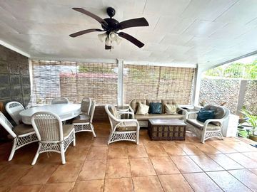 For Sale: House & Lot located along Magallanes Drive Tagaytay City