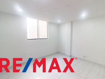 SE VENDE MINI DEPARTAMENTO EN SAN JUAN DE MIRAFLORES CERCA A LA AVENIDA SAN JUAN EN CUARTO PISO