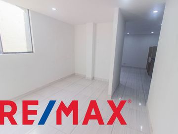 SE VENDE MINI DEPARTAMENTO EN SAN JUAN DE MIRAFLORES CERCA A LA AVENIDA SAN JUAN EN CUARTO PISO