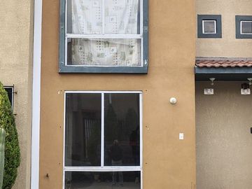 CASA EN VENTA EN TECAMAC EN FRACCIONAMIENTO