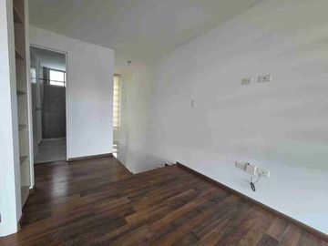 VENDO CASA A ESTRENAR EN SAN JUAN DE CUMBAYA