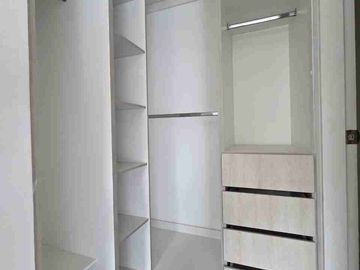 VENDO CASA A ESTRENAR EN SAN JUAN DE CUMBAYA