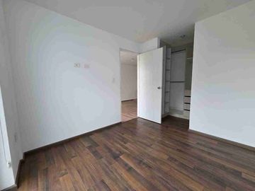 VENDO CASA A ESTRENAR EN SAN JUAN DE CUMBAYA