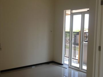 RUMAH MINIMALIS 4 KAMAR TIDUR DI WAING - LOWOKWARU - KOTA MALANG