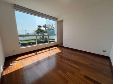 VENTA PENT HOUSE DUPLEX EN SAN ISIDRO