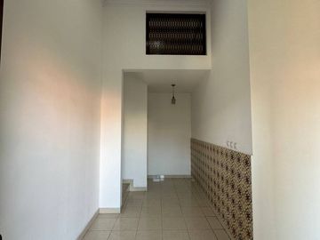 Rumah Dijual SIAP HUNI Jakarta Timur Area Pulo Gadung Dekat Tol Rawamangun UNJ Jaktim [AR116]