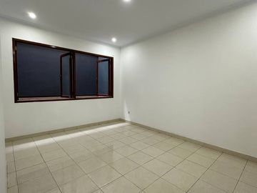 Rumah Dijual SIAP HUNI Jakarta Timur Area Pulo Gadung Dekat Tol Rawamangun UNJ Jaktim [AR116]