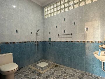 Rumah Dijual SIAP HUNI Jakarta Timur Area Pulo Gadung Dekat Tol Rawamangun UNJ Jaktim [AR116]