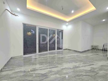 Dijual Rumah Cantik Hook Bangunan Baru di Bintaro Sektor 9