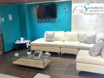 Casa de venta en sector La Carolina a 1 cuadra de la 6 de Diciembre