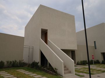 CASA EN VENTA TIPO LOFT EN ZARÚ CERCA DE LA ANÁHUAC
