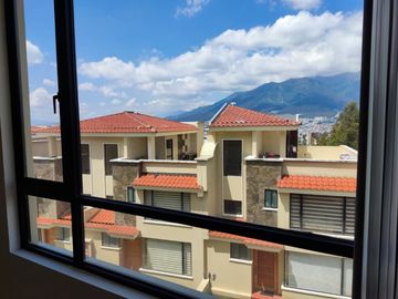 Departamento amplio en venta kennedy Santa Lucia